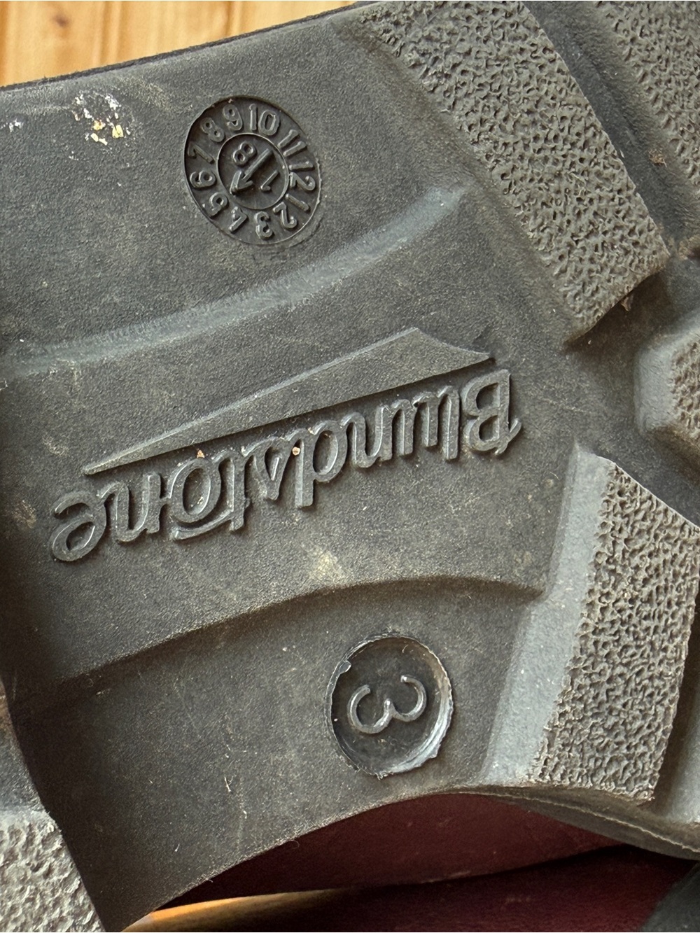 BLUNDSTONE 1309 CHELSEA BOOTS IN REDWOOD - Picture 8 of 8